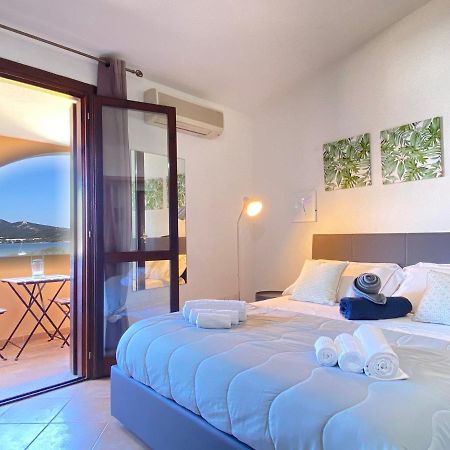 Homey Experience - Navy Sea View Apartments Olbia Dış mekan fotoğraf