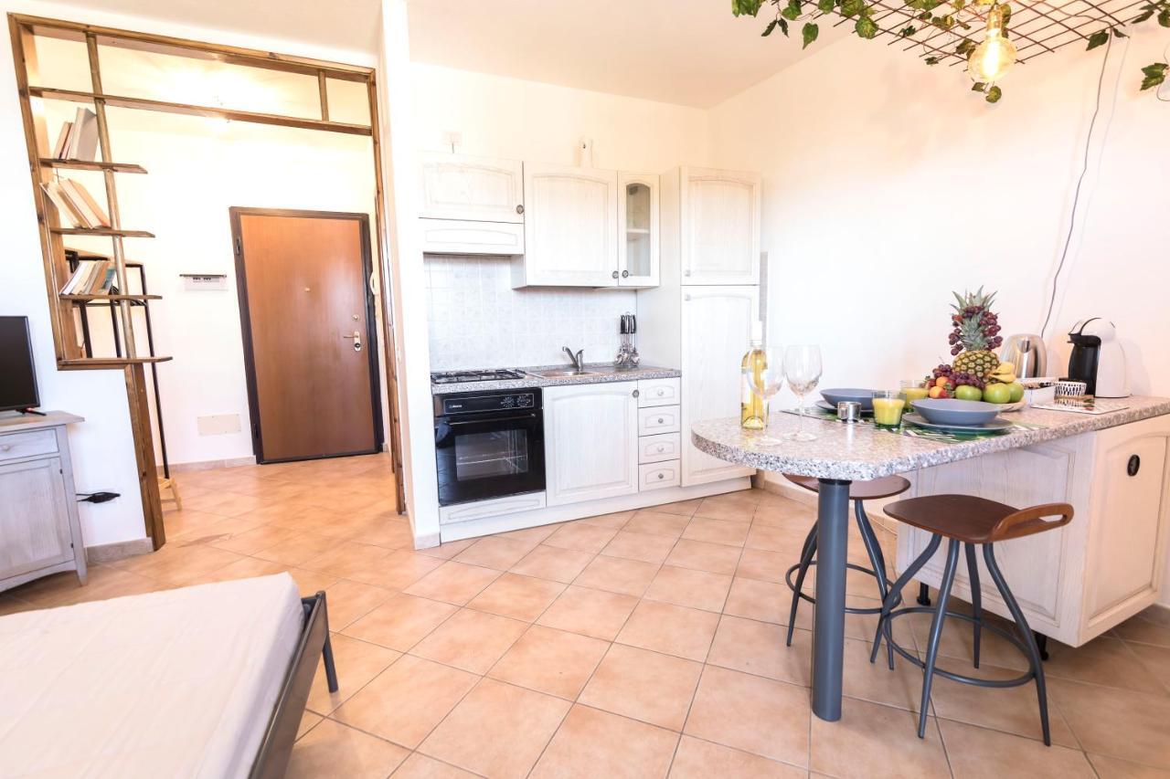 Homey Experience - Navy Sea View Apartments Olbia Dış mekan fotoğraf